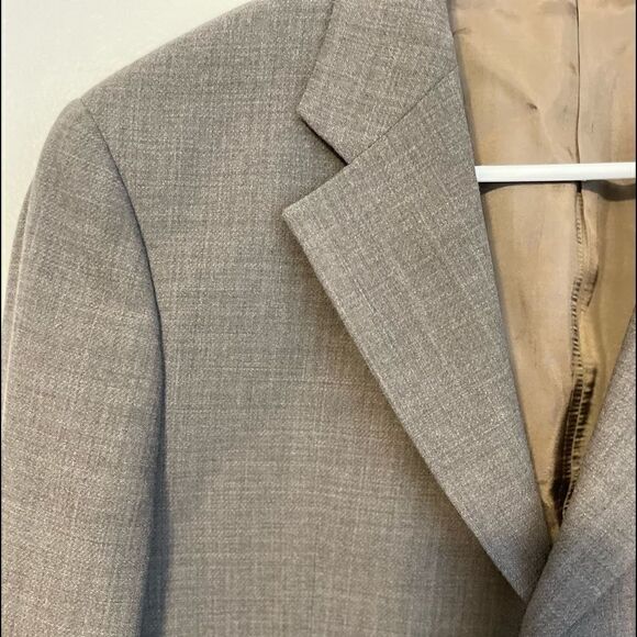 ARMANI COLLEZIONI Made in Italy 100% Wool Blazer.Size 40C - Picture 3 of 12